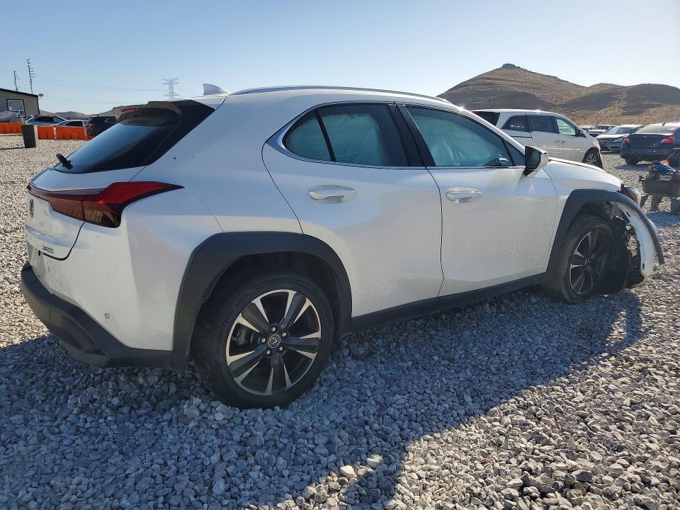 56313656 :رقم المزاد ، JTHX3JBH0N2052690 vin ، 2022 Lexus Ux 200 مزاد بيع