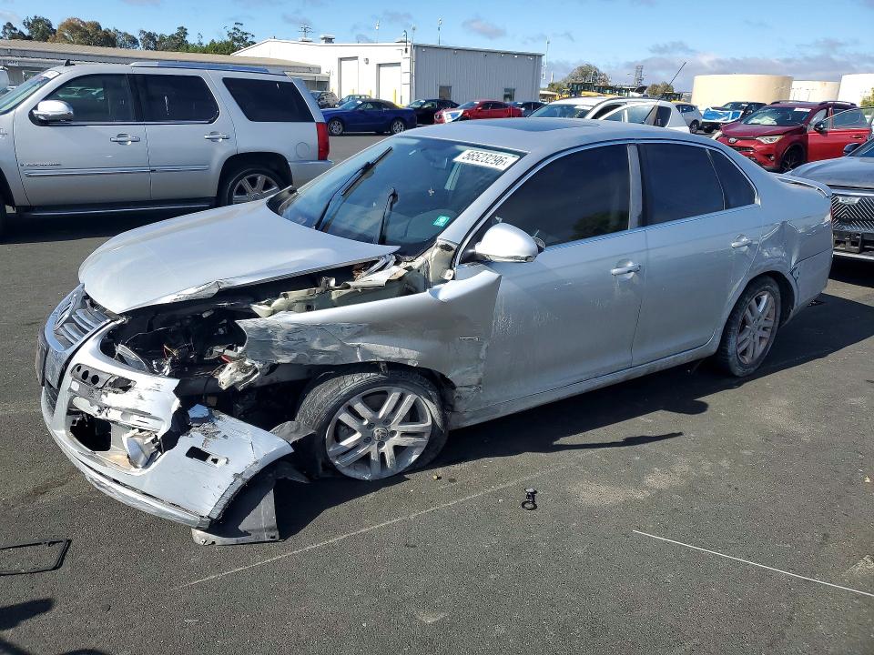 56523296 :رقم المزاد ، 3VWEF81K67M168507 vin ، 2007 Volkswagen Jetta مزاد بيع