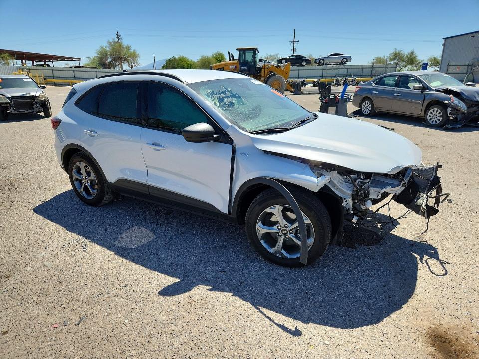 Продажа на аукционе авто 2025 Ford Escape, vin: 1FMCU0MN3SUA55251, номер лота: 56730476