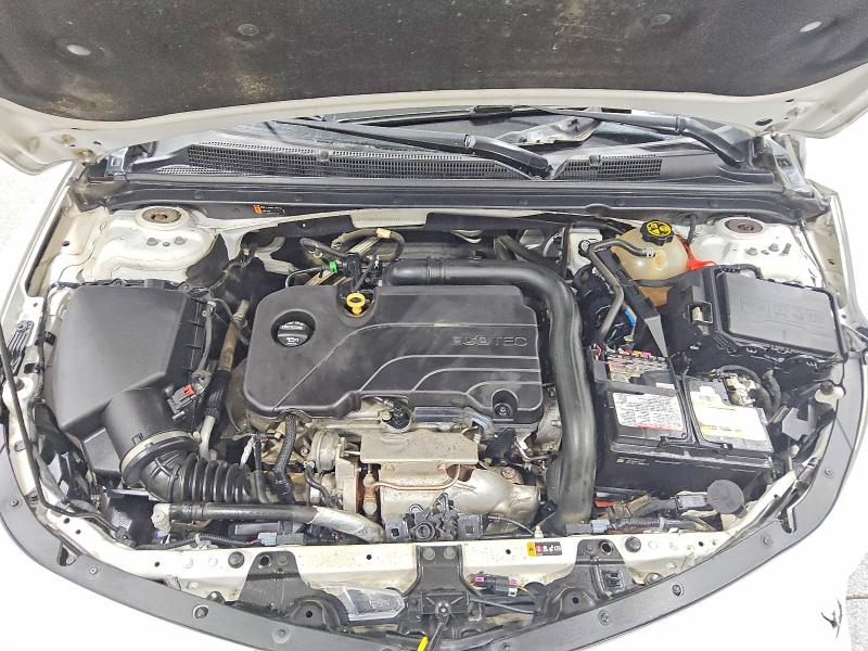 57035186 :رقم المزاد ، 1G1ZD5ST1JF219217 vin ، 2018 Chevrolet Malibu مزاد بيع