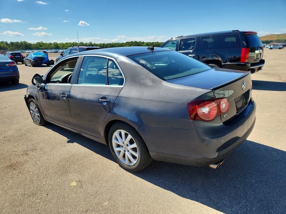 2010 Volkswagen Jetta მანქანა იყიდება აუქციონზე, vin: 3VWRX7AJ0AM067924, აუქციონის ნომერი: 58618016