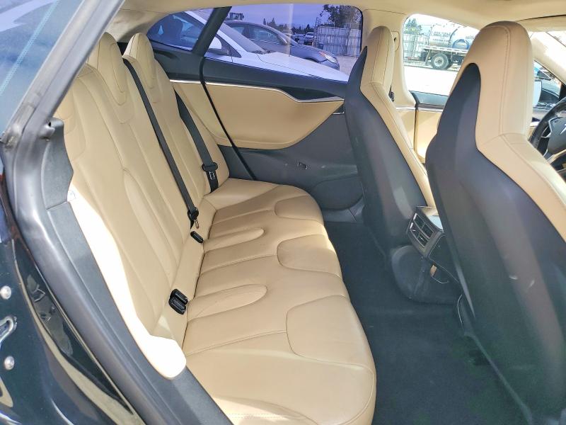 58150996 :رقم المزاد ، 5YJSA1H19EFP35397 vin ، 2014 Tesla Model S مزاد بيع