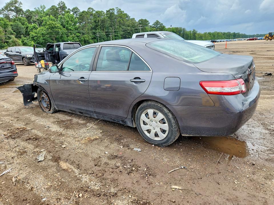57311956 :رقم المزاد ، 4T4BF3EK5AR013230 vin ، 2010 Toyota Camry مزاد بيع