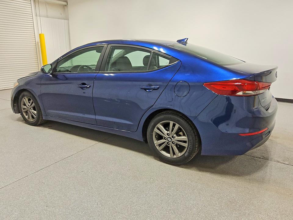 58036076 :رقم المزاد ، 5NPD84LF8JH255372 vin ، 2018 Hyundai Elantra مزاد بيع