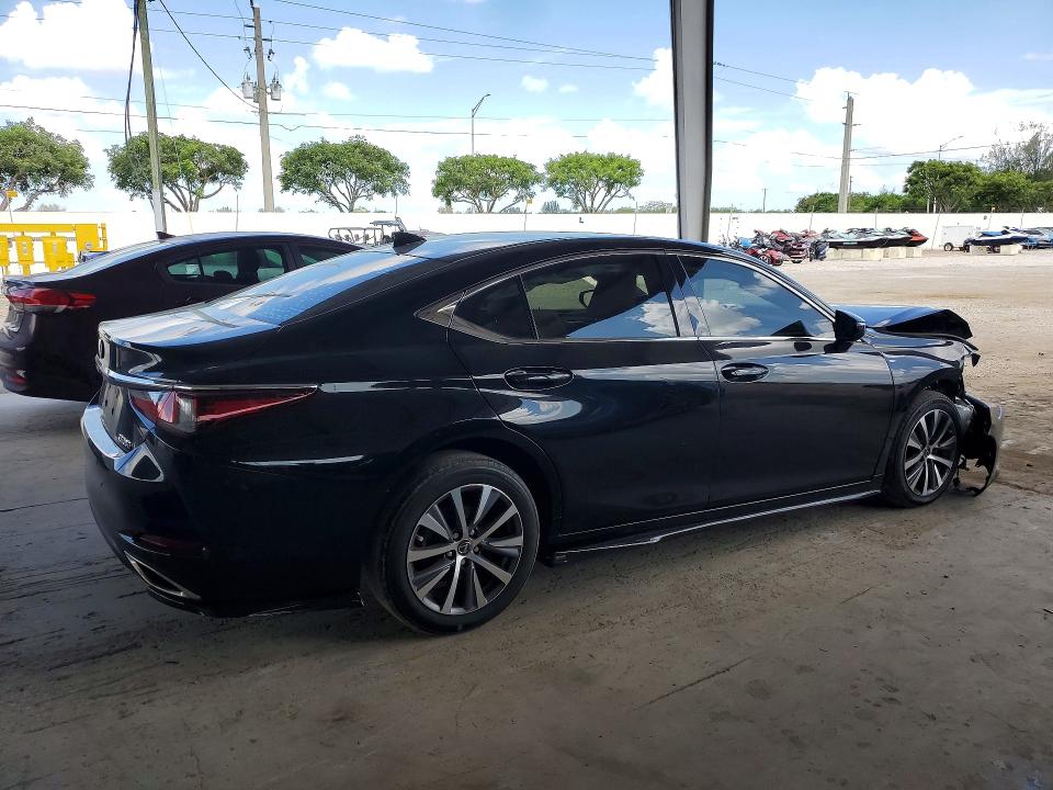 2020 Lexus Es მანქანა იყიდება აუქციონზე, vin: 58ADZ1B12LU067753, აუქციონის ნომერი: 58252996