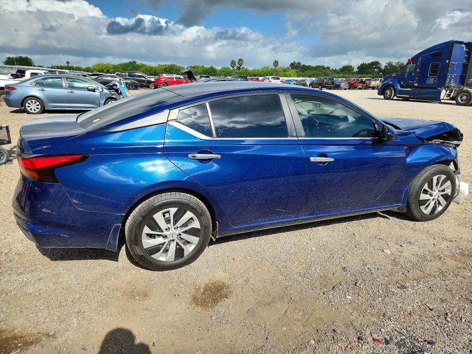 Продаж на аукціоні авто 2022 Nissan Altima, vin: 1N4BL4BV1NN323621, номер лоту: 56817286