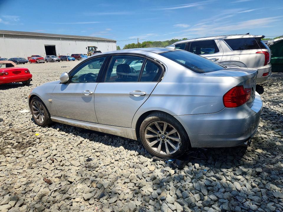 2011 Bmw 328 მანქანა იყიდება აუქციონზე, vin: WBAPK5G50BNN26865, აუქციონის ნომერი: 55941686