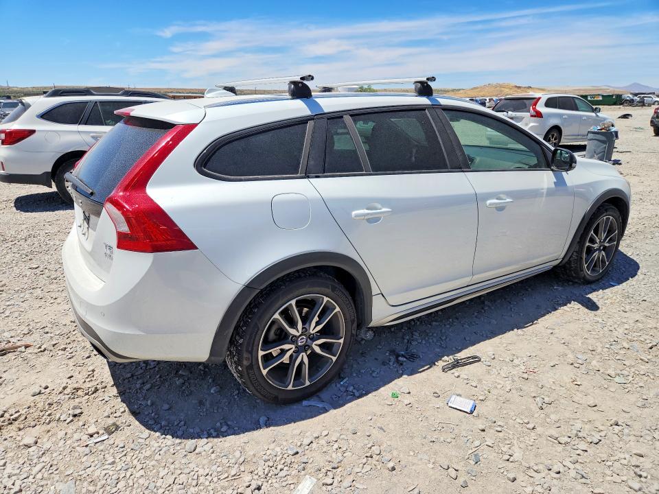 Продажа на аукционе авто 2016 Volvo V60 Cross Country, vin: YV4612HK7G1003343, номер лота: 58063726