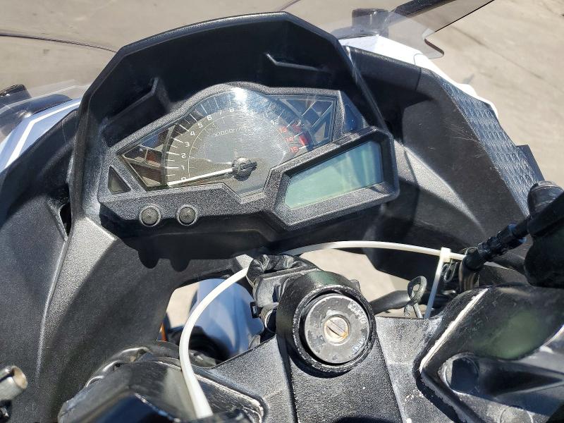 57537976 :رقم المزاد ، JKAEX8B17FDA21044 vin ، 2015 Kawasaki Ex300 مزاد بيع