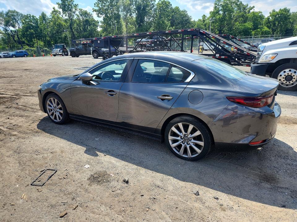 57034326 :رقم المزاد ، JM1BPBCL7M1330546 vin ، 2021 Mazda 3 مزاد بيع