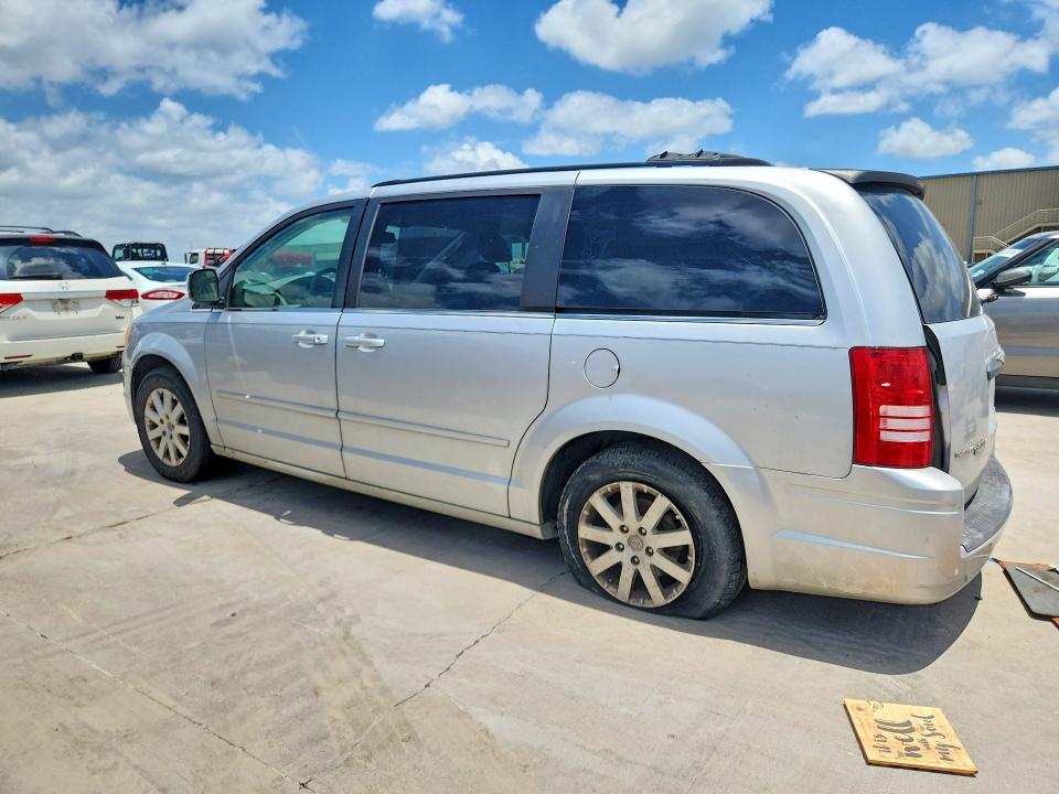 Auction sale of the 2008 Chrysler Town & Country, vin: 2A8HR54P58R143484, lot number: 56640196