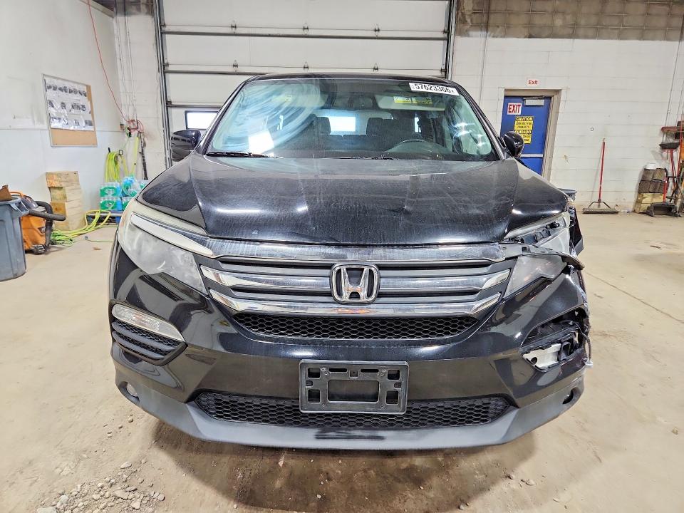 Продаж на аукціоні авто 2017 Honda Pilot, vin: 5FNYF6H52HB055891, номер лоту: 57623366