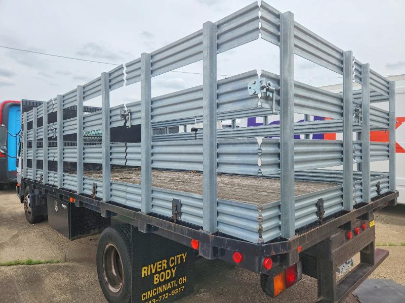 2004 Mitsubishi Fuso Truck Of America Inc Fe მანქანა იყიდება აუქციონზე, vin: JL6BHF1S04K002837, აუქციონის ნომერი: 56485626