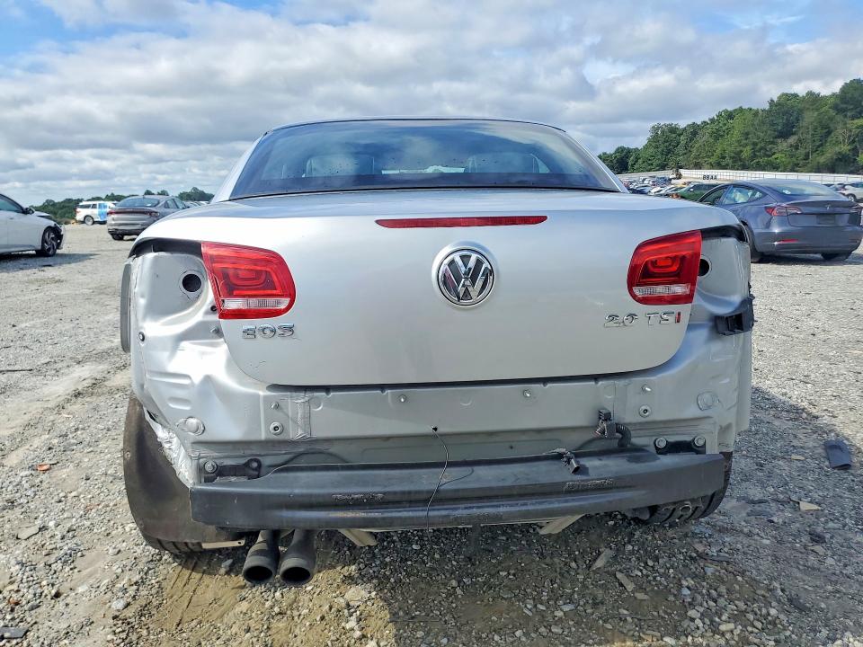 58030696 :رقم المزاد ، WVWBW8AH8DV008463 vin ، 2013 Volkswagen Eos مزاد بيع