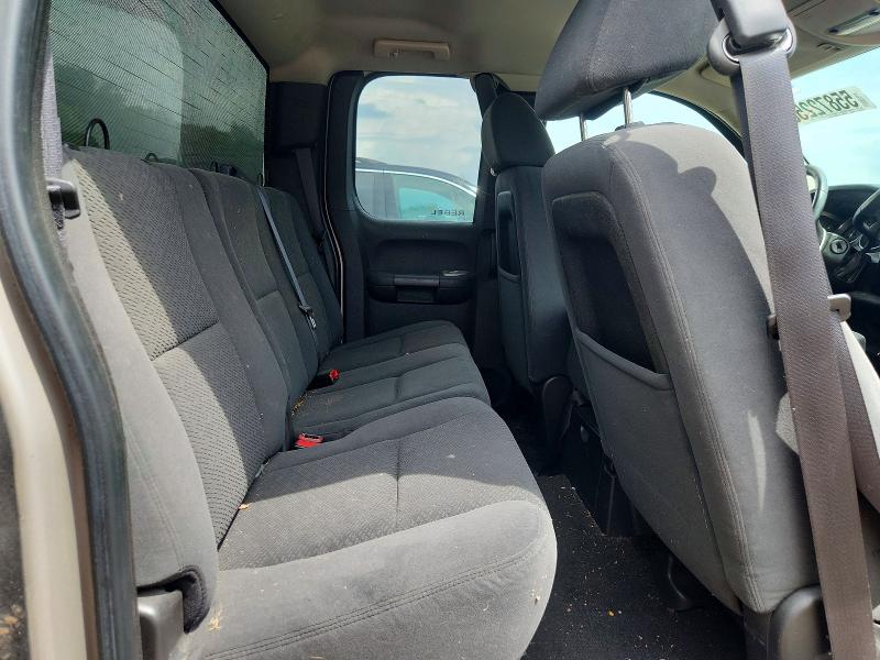 Продаж на аукціоні авто 2007 Chevrolet Silverado, vin: 1GCEK19027Z517976, номер лоту: 55872256
