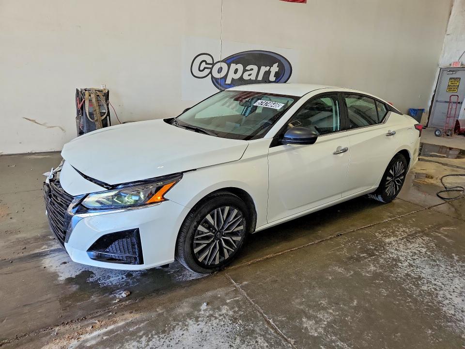 57474646 :رقم المزاد ، 1N4BL4DV4SN400054 vin ، 2025 Nissan Altima مزاد بيع