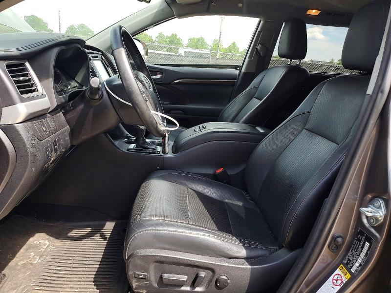55844676 :رقم المزاد ، 5TDDKRFH2FS088326 vin ، 2015 Toyota Highlander مزاد بيع
