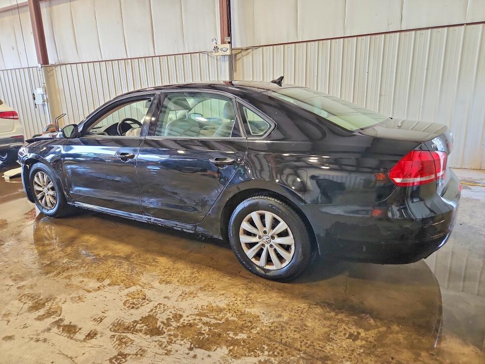 Продаж на аукціоні авто 2015 Volkswagen Passat, vin: 1VWAT7A33FC070786, номер лоту: 56158816