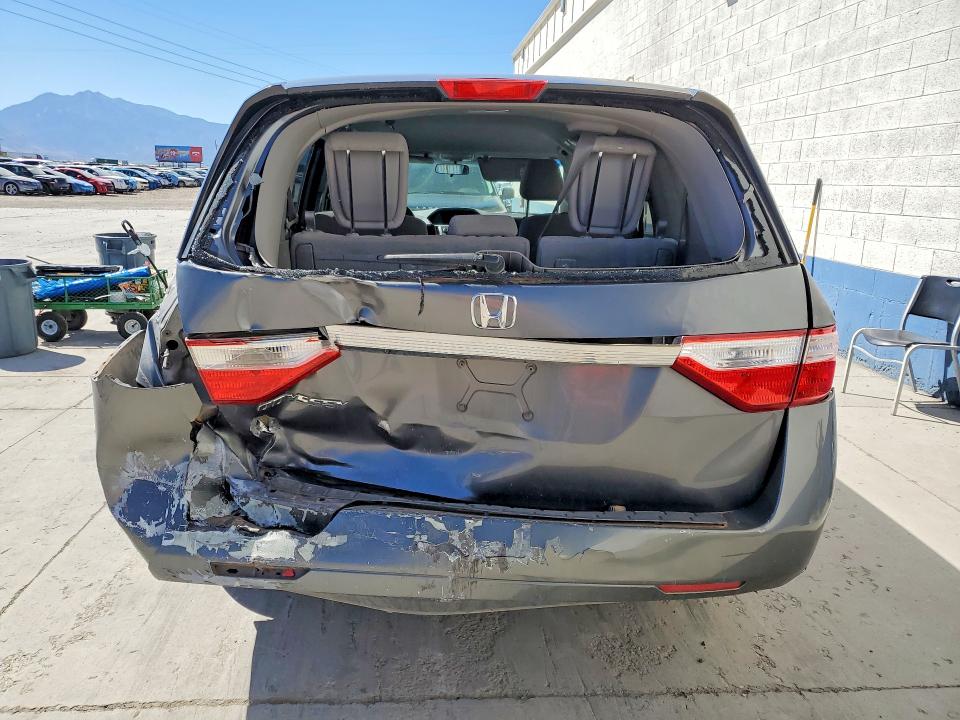 56606346 :رقم المزاد ، 5FNRL5H46CB036932 vin ، 2012 Honda Odyssey مزاد بيع