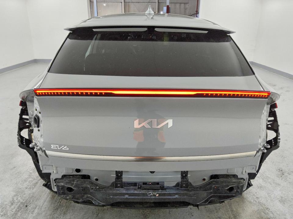 2025 Kia Ev6 მანქანა იყიდება აუქციონზე, vin: 5XYC34JA6SG012962, აუქციონის ნომერი: 56875196
