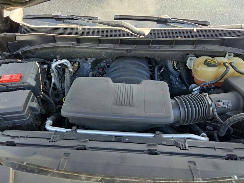 56611786 :رقم المزاد ، 1GNSCCKD9MR319441 vin ، 2021 Chevrolet Suburban مزاد بيع