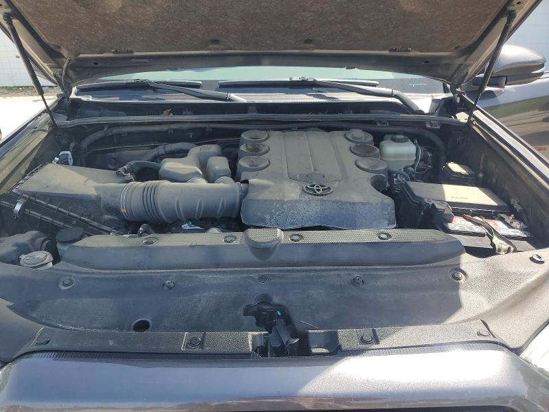 58819736 :رقم المزاد ، JTEBU5JR0L5832173 vin ، 2020 Toyota 4runner مزاد بيع