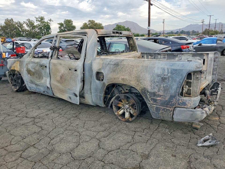 Продажа на аукционе авто 2025 Ram 1500, vin: 1C6RREFP4SN616103, номер лота: 58582686