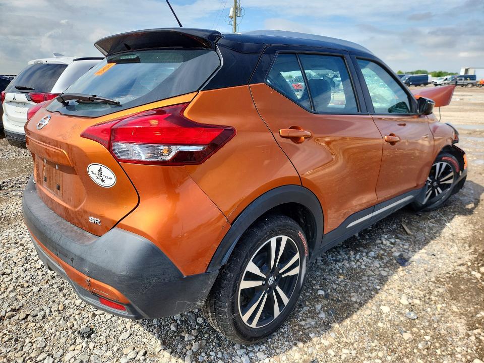 Aukcja sprzedaży 2018 Nissan Kicks, vin: 3N1CP5CU0JL531422, numer aukcji: 55887896