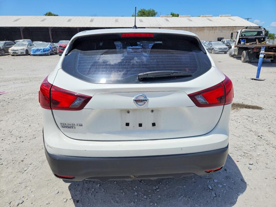 Auction sale of the 2018 Nissan Rogue Sport, vin: JN1BJ1CPXJW160490, lot number: 59397286