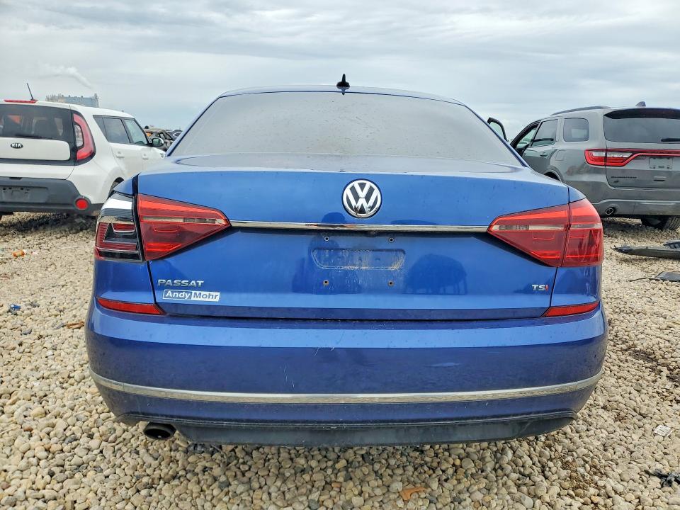 Aukcja sprzedaży 2017 Volkswagen Passat, vin: 1VWDT7A32HC010806, numer aukcji: 59017046