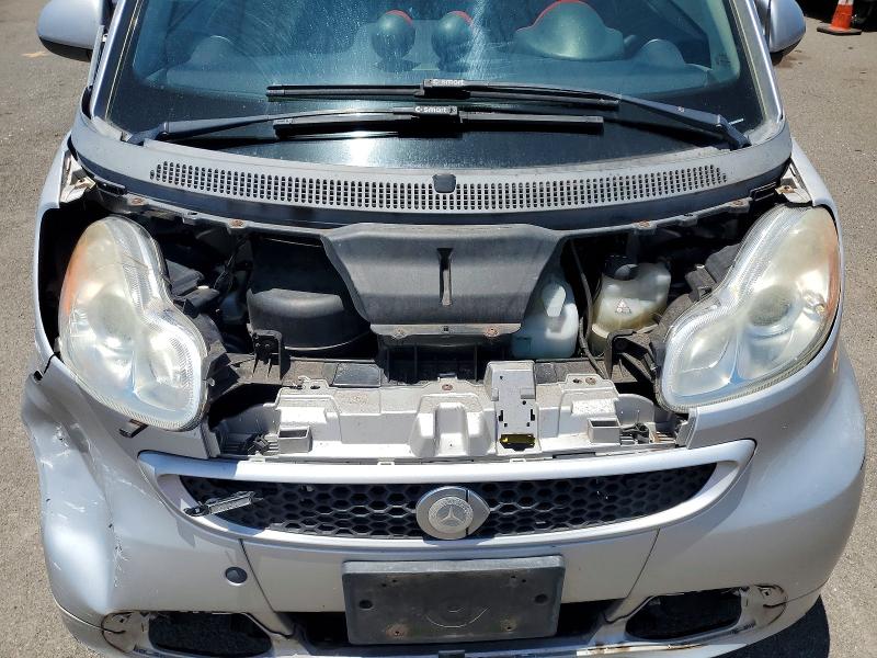 57528936 :رقم المزاد ، WMEEJ3BA5DK683402 vin ، 2013 Smart Fortwo مزاد بيع