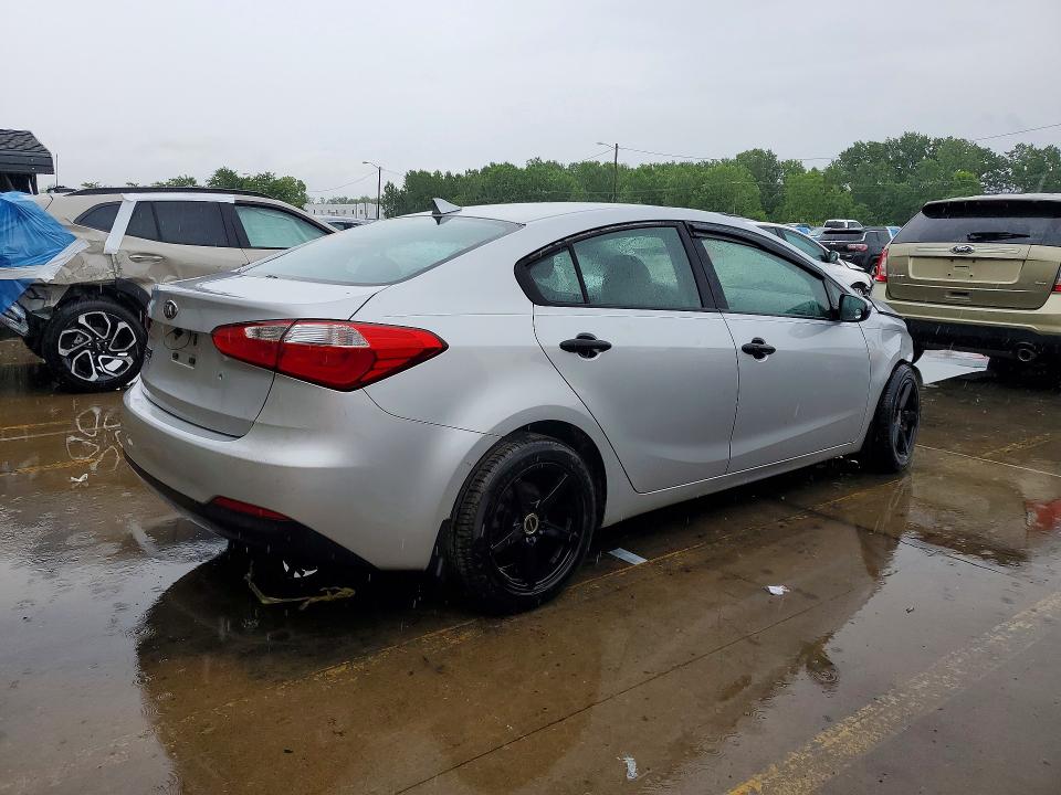 Продажа на аукционе авто 2015 Kia Forte, vin: KNAFK4A6XF5434045, номер лота: 58950756