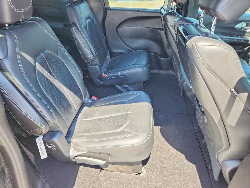 Продажа на аукционе авто 2018 Chrysler Pacifica, vin: 2C4RC1EG7JR168249, номер лота: 55351556