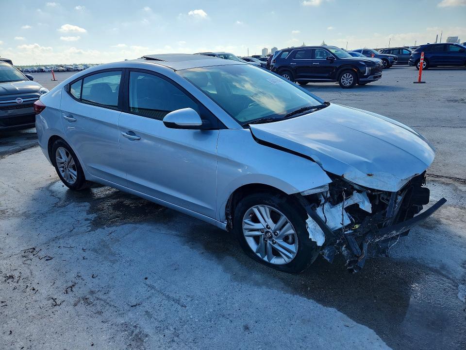 2019 Hyundai Elantra მანქანა იყიდება აუქციონზე, vin: KMHD84LF0KU764262, აუქციონის ნომერი: 56472666
