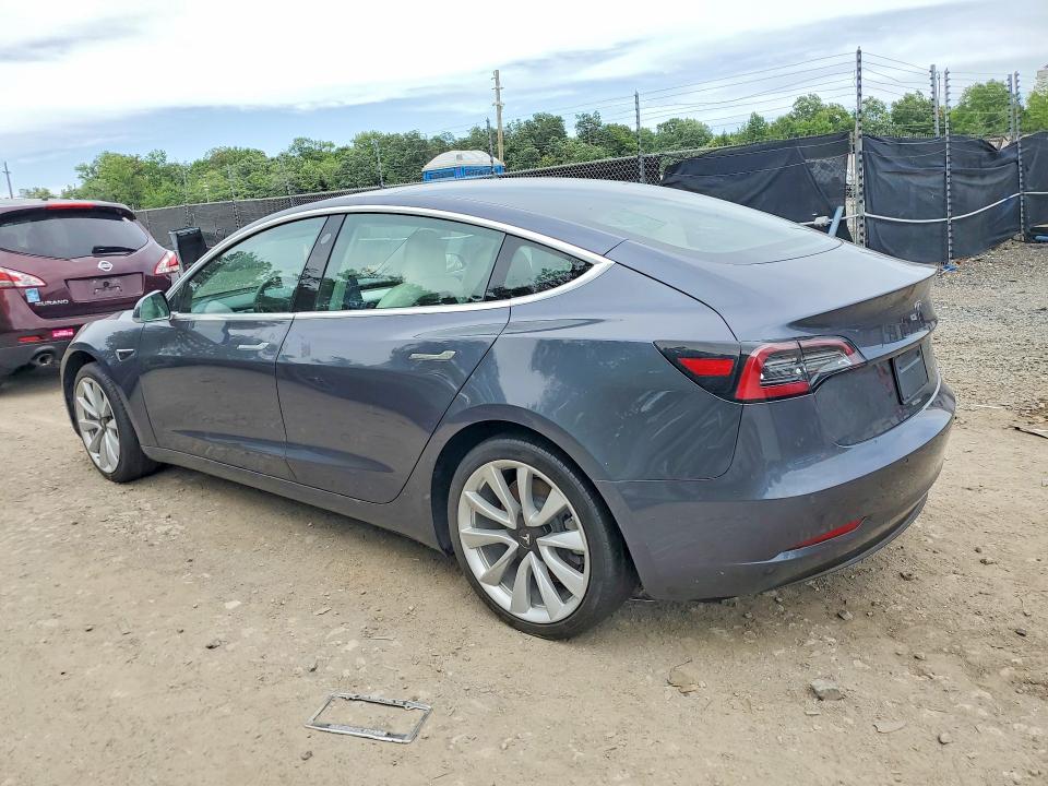 58085666 :رقم المزاد ، 5YJ3E1EA5KF407662 vin ، 2019 Tesla 3 مزاد بيع