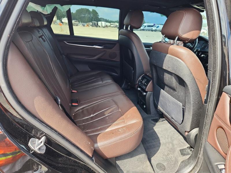 57579106 :رقم المزاد ، 5UXKR0C58J0Y05637 vin ، 2018 Bmw X5 مزاد بيع