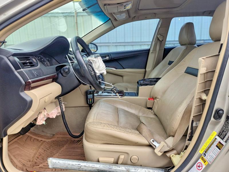 56989746 :رقم المزاد ، 4T4BF1FK0ER374812 vin ، 2014 Toyota Camry مزاد بيع