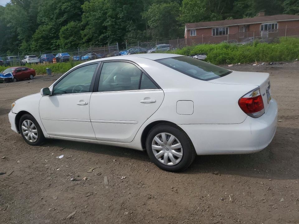 58089856 :رقم المزاد ، 4T1BE32K05U587533 vin ، 2005 Toyota Camry مزاد بيع