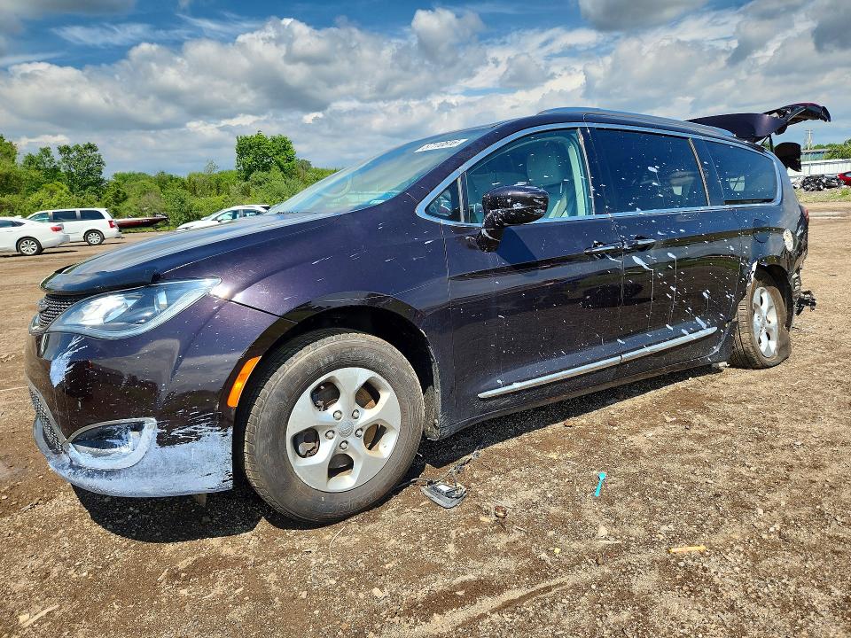 2017 Chrysler Pacifica მანქანა იყიდება აუქციონზე, vin: 2C4RC1EG9HR627940, აუქციონის ნომერი: 57110816