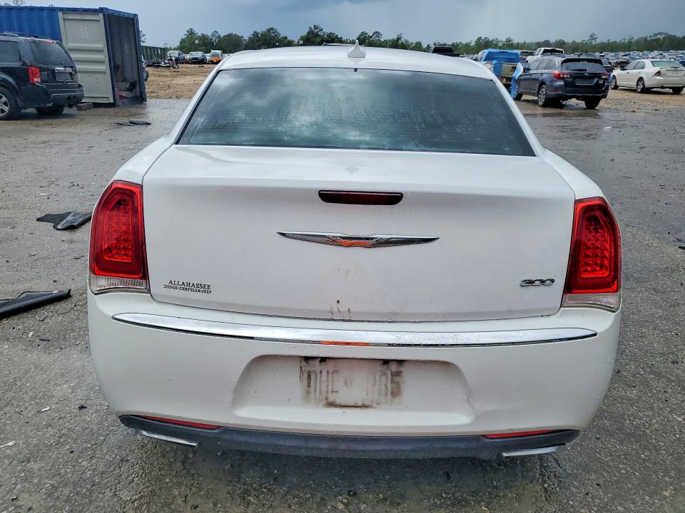 Продаж на аукціоні авто 2015 Chrysler 300, vin: 2C3CCAAG8FH838128, номер лоту: 57270676