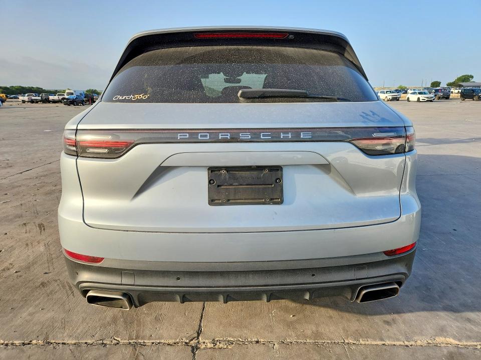 59154616 :رقم المزاد ، WP1AA2AY4LDA04372 vin ، 2020 Porsche Cayenne مزاد بيع