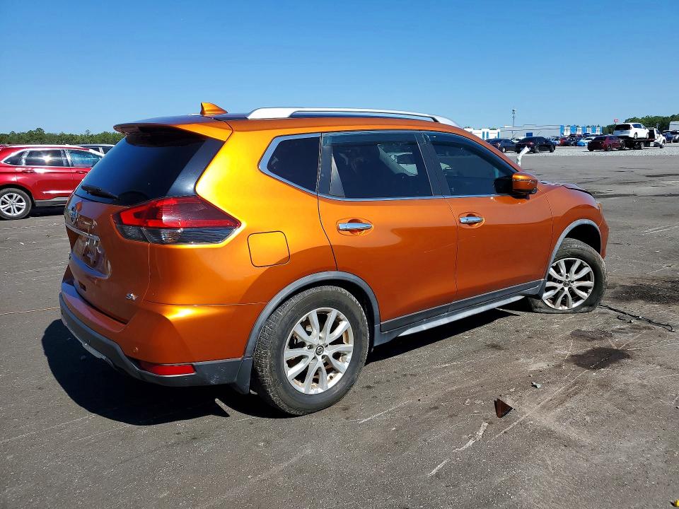 58526346 :رقم المزاد ، JN8AT2MT1LW007802 vin ، 2020 Nissan Rogue مزاد بيع