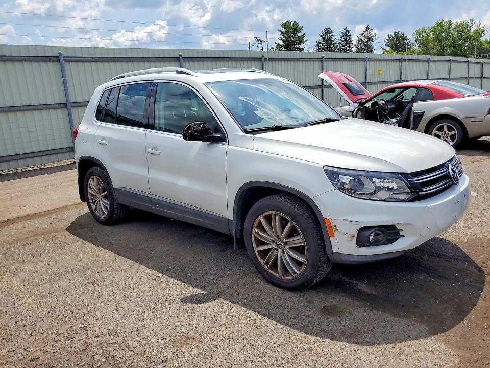 Aukcja sprzedaży 2016 Volkswagen Tiguan, vin: WVGAV7AX7GW564189, numer aukcji: 85619825