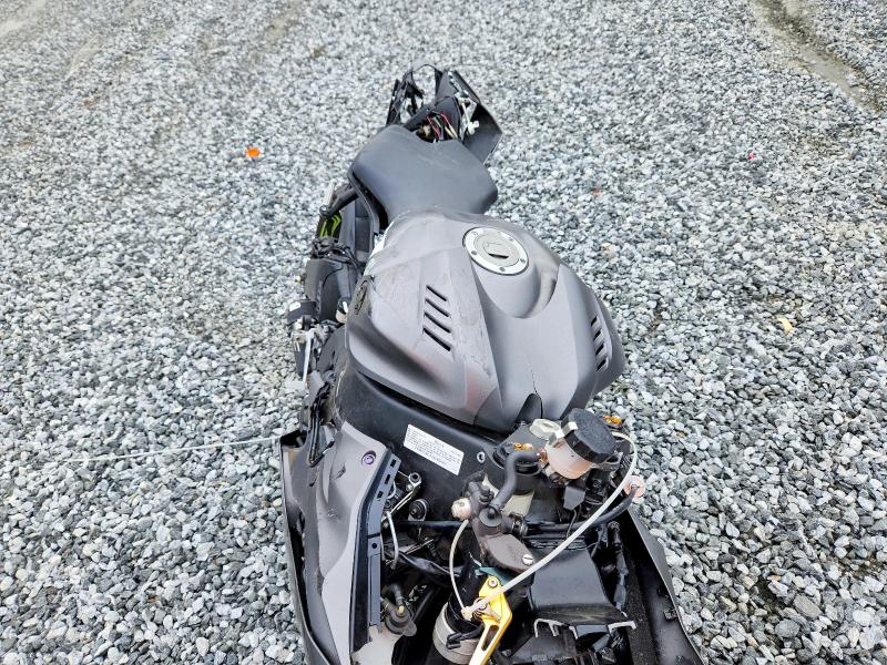 2018 Yamaha Yzfr6 მანქანა იყიდება აუქციონზე, vin: JYARJ28E9JA003843, აუქციონის ნომერი: 55145206