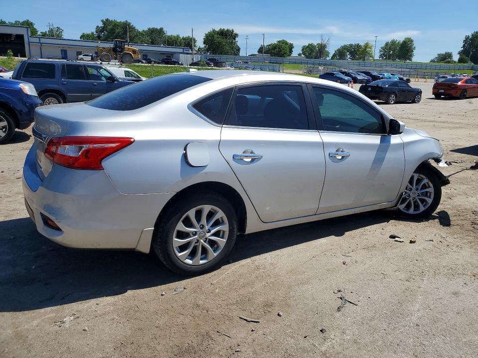 Продаж на аукціоні авто 2018 Nissan Sentra, vin: 3N1AB7AP3JY208130, номер лоту: 55922386