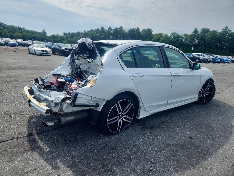 2017 Honda Accord მანქანა იყიდება აუქციონზე, vin: 1HGCR2F6XHA129560, აუქციონის ნომერი: 56727316