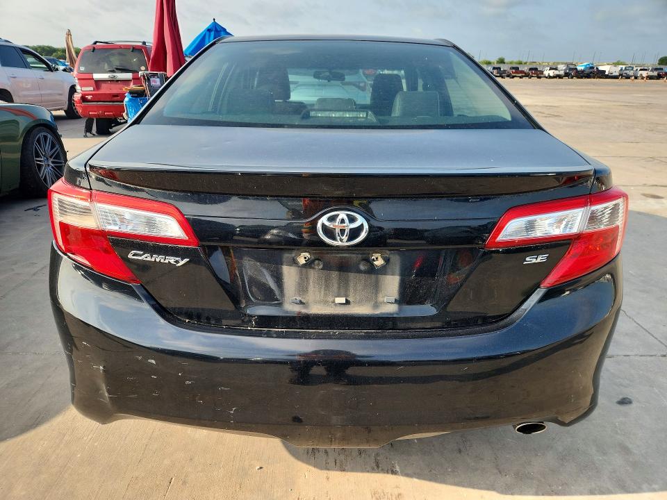 2014 Toyota Camry მანქანა იყიდება აუქციონზე, vin: 4T1BF1FK2EU318848, აუქციონის ნომერი: 57947666