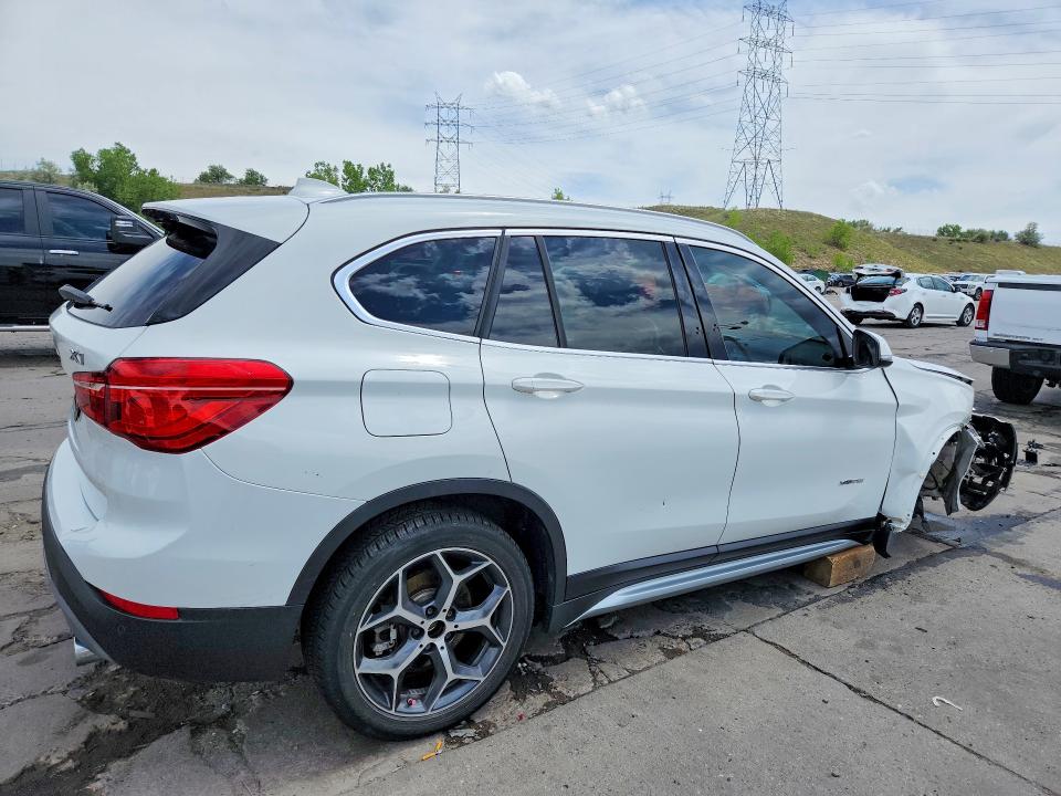 2017 Bmw X1 მანქანა იყიდება აუქციონზე, vin: WBXHT3Z35H4A54915, აუქციონის ნომერი: 55901386
