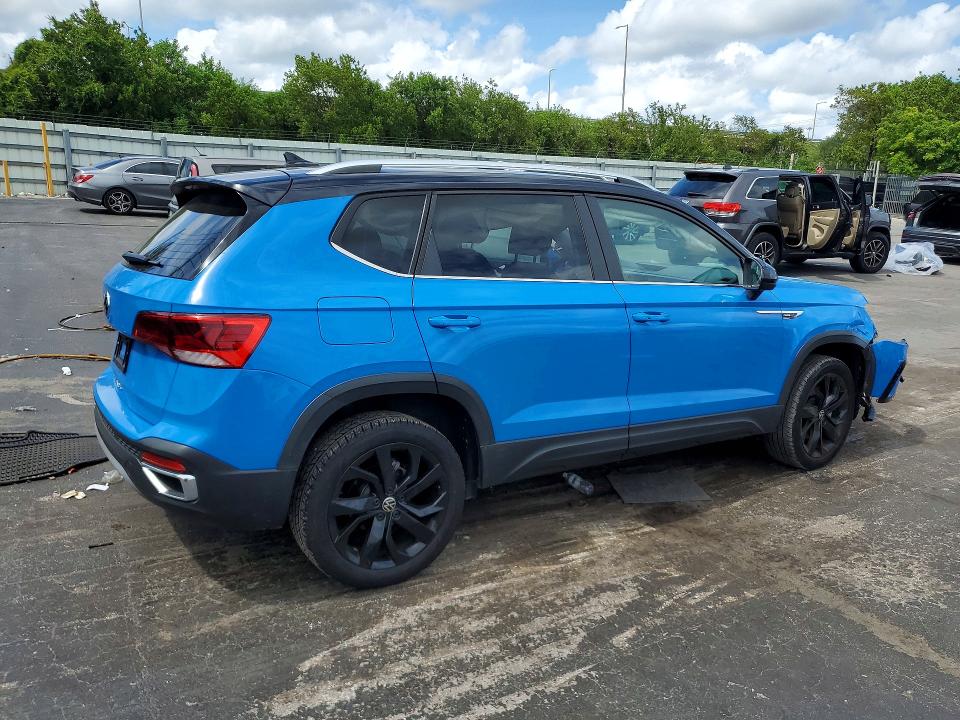 56631056 :رقم المزاد ، 3VVEX7B20PM366834 vin ، 2023 Volkswagen Taos مزاد بيع