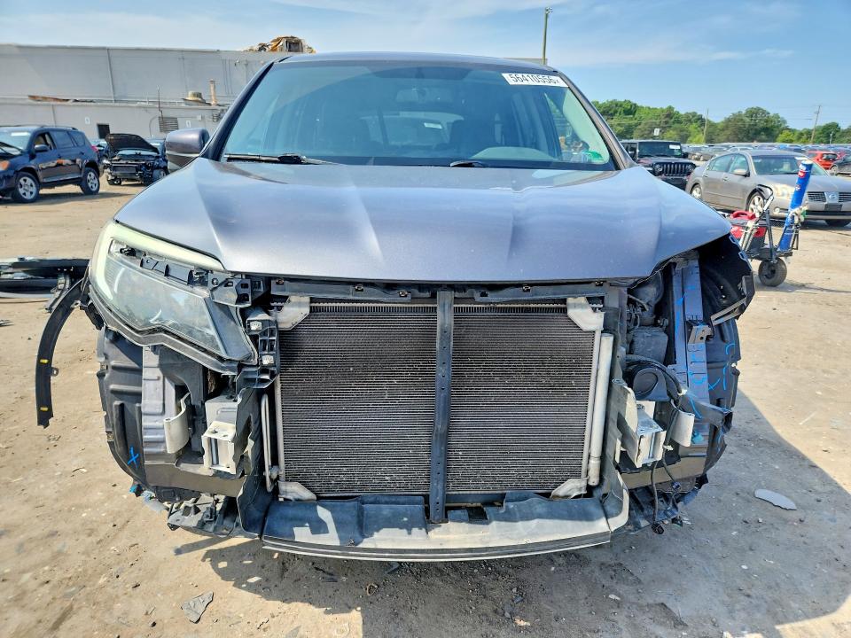56410556 :رقم المزاد ، 5FNYF6H76GB015555 vin ، 2016 Honda Pilot مزاد بيع